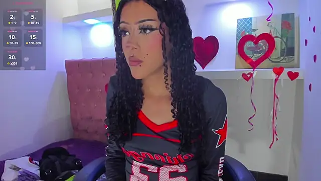 dolly boob online show from 17, 3, 2026