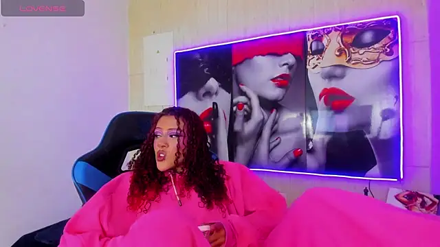 dolly boob online show from 8, 1, 2026