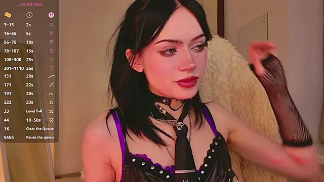 Snapshot of Dark_Diva chatting on 19, 6, 2026 Dark Diva online show from 19, 6, 2026