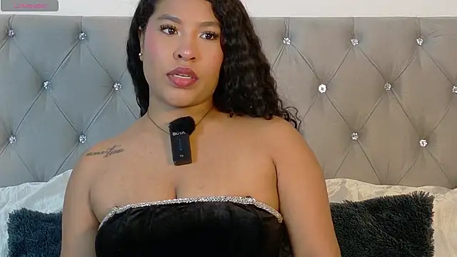 izzybelmonth12 online show from 11, 7, 2026