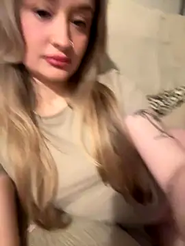 LilyLuck  online show from 19, 12, 2025