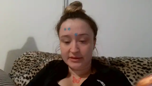 LilyLuck  online show from 6, 3, 2026