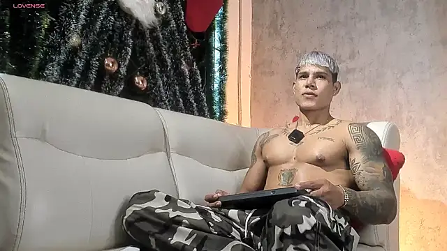 oruz stud online show from 12, 1, 2026