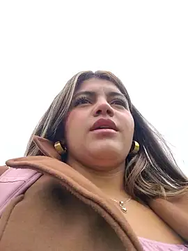 Snapshot of Ivy_enjoy chatting on 7, 5, 2026 Ivy enjoy online show from 7, 5, 2026