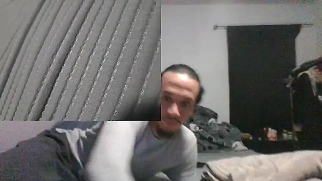 Snapshot of BlueCollarCouple chatting on 5, 2, 2026 BlueCollarCouple online show from 5, 2, 2026