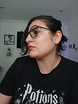 ahrianabluff online show from 17, 2, 2026