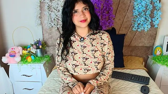 hannaa cute online show from 5, 4, 2026