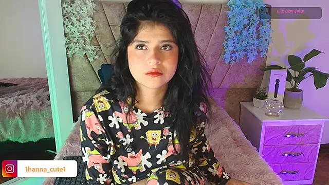 Snapshot of hannaa_cute chatting on 28, 4, 2026 hannaa cute online show from 28, 4, 2026