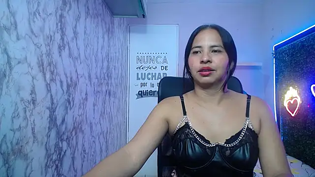 Snapshot of nicol_ross19 chatting on 30, 5, 2026 nicol ross19 online show from 30, 5, 2026