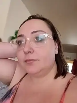 pinkcheetah12 online show from 17, 2, 2026