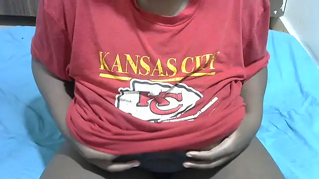 HoneyExtasyXo  online show from 3, 2, 2026