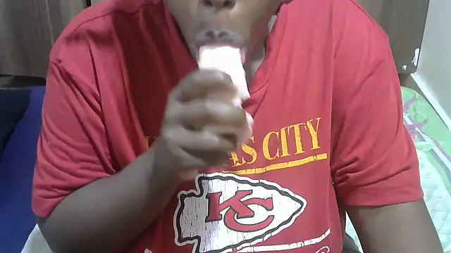 HoneyExtasyXo  online show from 10, 2, 2026