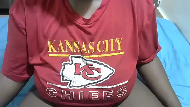 HoneyExtasyXo  online show from 2, 2, 2026