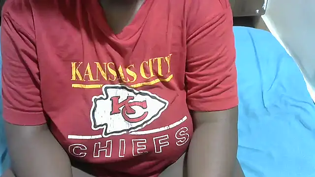 HoneyExtasyXo  online show from 4, 2, 2026