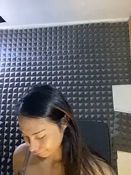 Snapshot of Yourtranscutie21 chatting on 19, 3, 2026 Yourtranscutie21 online show from 19, 3, 2026