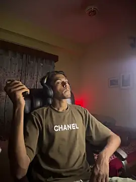 Snapshot of tooexpensive chatting on 7, 5, 2026 tooexpensive online show from 7, 5, 2026