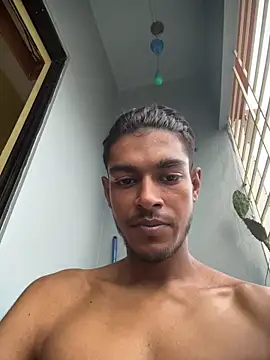 Snapshot of tooexpensive chatting on 23, 5, 2026 tooexpensive online show from 23, 5, 2026
