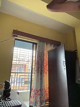 tooexpensive online show from 18, 4, 2026