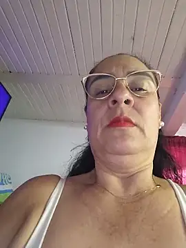 Snapshot of KiaraFoster chatting on 7, 6, 2026 KiaraFoster online show from 7, 6, 2026