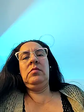 KiaraFoster online show from 8, 1, 2026