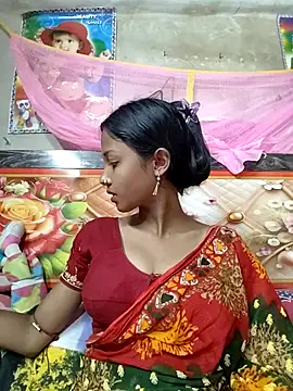 Snapshot of doll2007 chatting on 28, 3, 2026 doll2007 online show from 28, 3, 2026