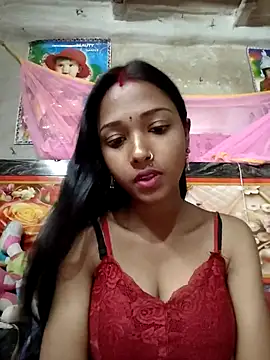 Snapshot of doll2007 chatting on 24, 3, 2026 doll2007 online show from 24, 3, 2026