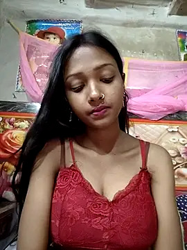 Snapshot of doll2007 chatting on 14, 3, 2026 doll2007 online show from 14, 3, 2026