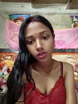 Snapshot of doll2007 chatting on 25, 3, 2026 doll2007 online show from 25, 3, 2026