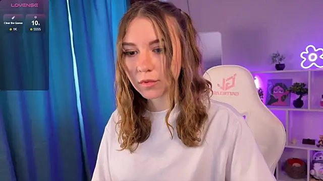 Snapshot of KellySunn chatting on 4, 5, 2026 KellySunn online show from 4, 5, 2026