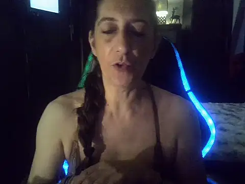 Snapshot of labelgecoquine chatting on 8, 10, 2025 labelgecoquine online show from 8, 10, 2025