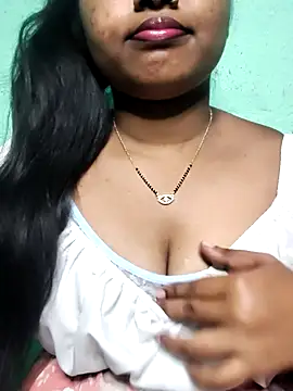 Snapshot of Eashita_01 chatting on 4, 2, 2026 Eashita 01 online show from 4, 2, 2026