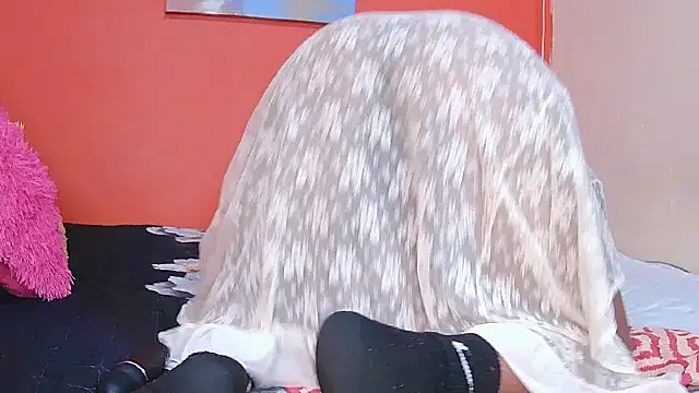 LeehXX 1 online show from 18, 1, 2026