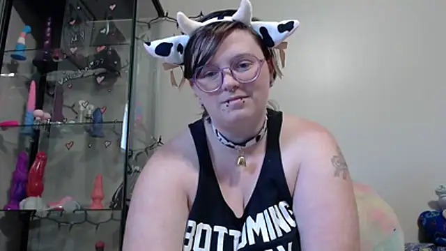 Pupghostt online show from 13, 5, 2026