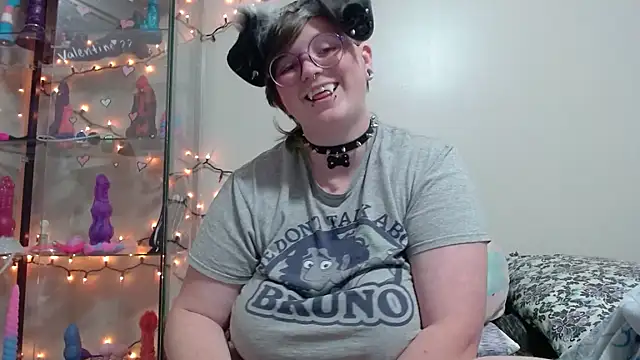 Pupghostt online show from 9, 4, 2026