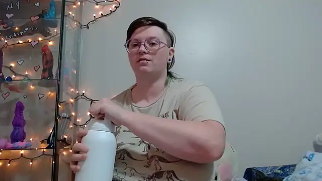 Pupghostt online show from 6, 4, 2026