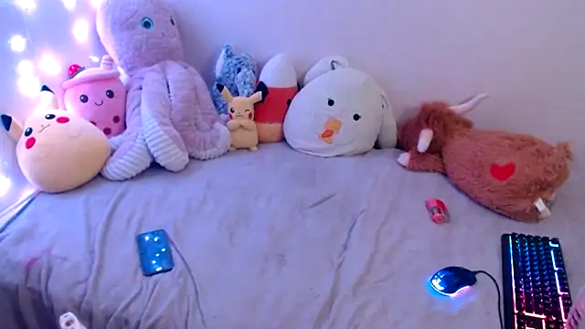 GabbyDaniella online show from 10, 3, 2026