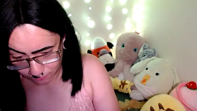 GabbyDaniella online show from 2, 3, 2026