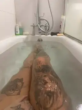 urprettygirlleenay online show from 17, 2, 2026