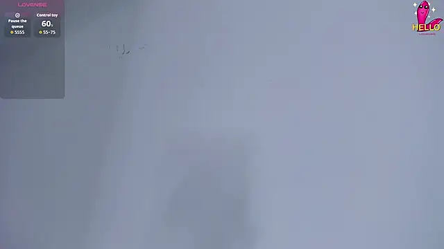 ManuelaEvans  online show from 4, 4, 2026