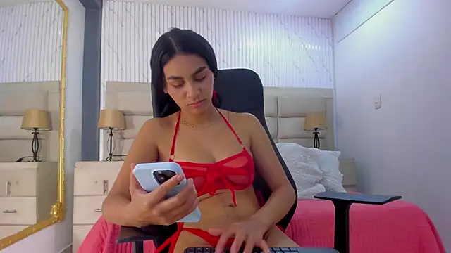 ManuelaEvans  online show from 11, 1, 2026