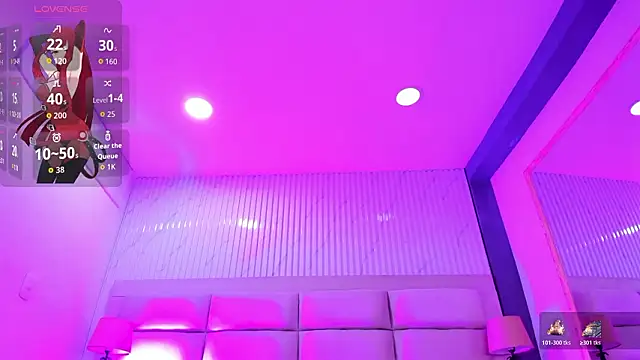 ManuelaEvans  online show from 15, 3, 2026