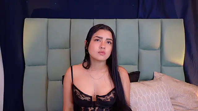 Snapshot of Emilyy05_ chatting on 16, 7, 2026 Emilyy05 online show from 16, 7, 2026