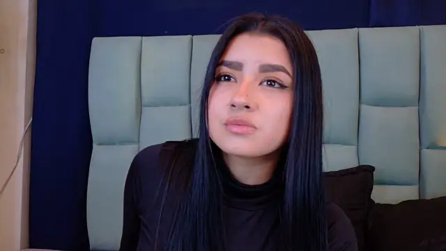 Snapshot of Emilyy05_ chatting on 17, 7, 2026 Emilyy05 online show from 17, 7, 2026
