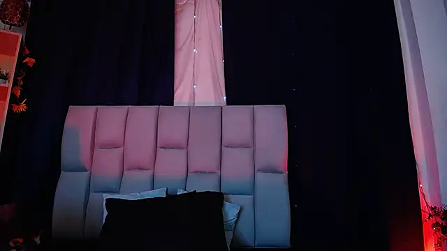 Emilyy05  online show from 5, 2, 2026