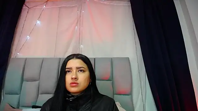 Emilyy05  online show from 11, 1, 2026