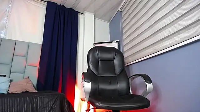 Emilyy05  online show from 18, 1, 2026