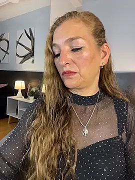 Snapshot of JennaMilf_ chatting on 2, 6, 2026 JennaMilf online show from 2, 6, 2026