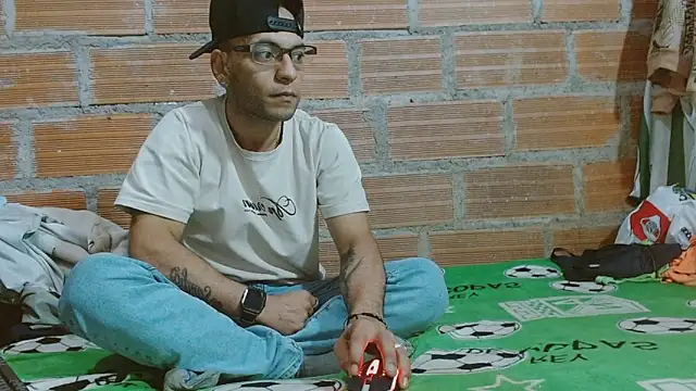 Alphamaster 92 online show from 22, 2, 2026