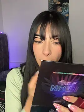 junorise23 online show from 16, 4, 2026