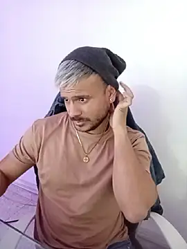 Snapshot of brunno_boos chatting on 15, 3, 2026 brunno boos online show from 15, 3, 2026